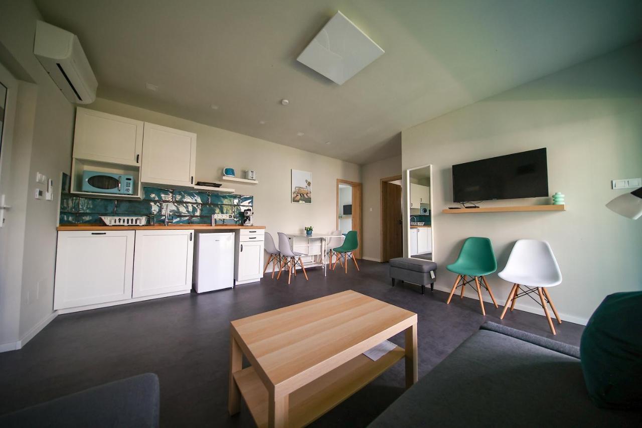Hori Homes Apartman Шиофок Экстерьер фото